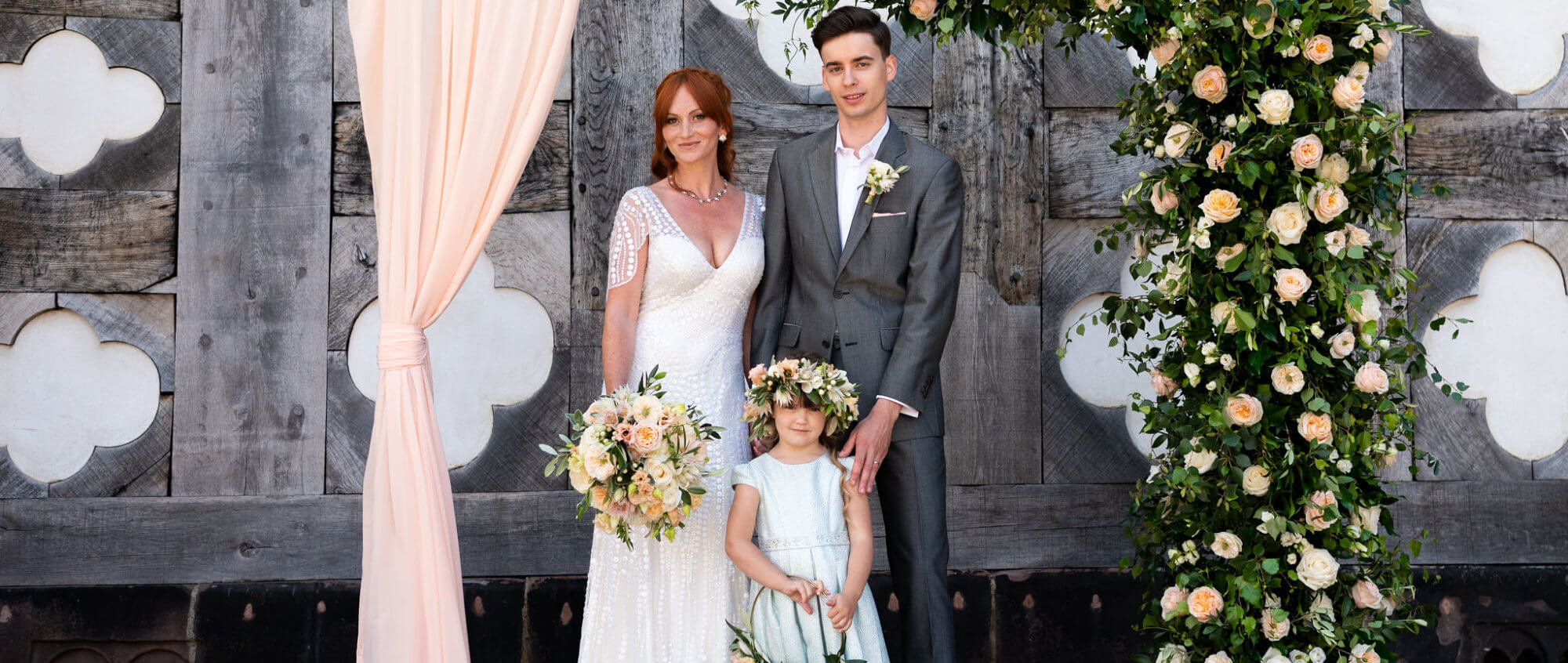 Credit to Worsley Creative, puddingandplumphotography and artisanhouseofflowers