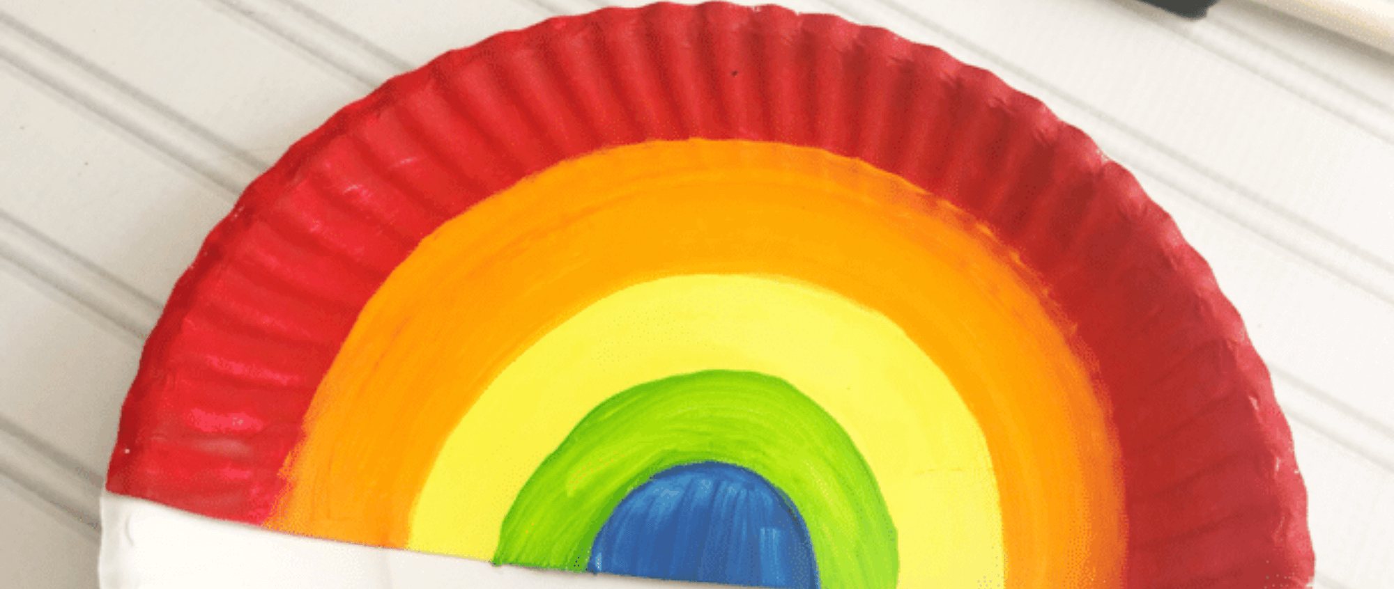 Rainbow paper plate