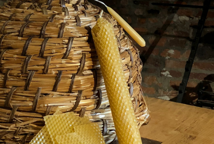 Beeswax candle